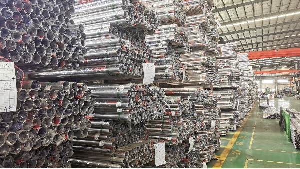 ��װ���װ���Ļ�е�ṹ����ֹܵĶ�̬����