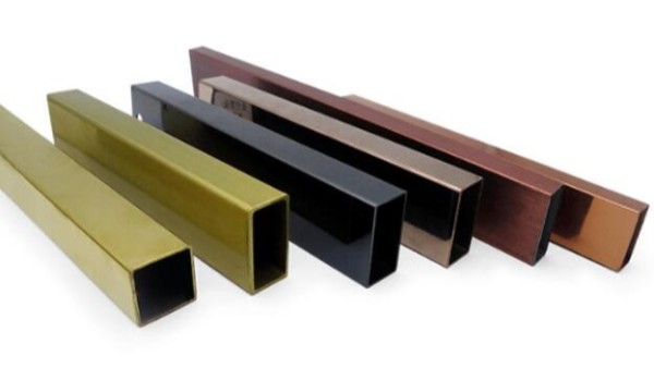 ����ֲ�ɫ��