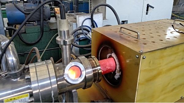 ����ֶ����ܵ�������Ӧ������