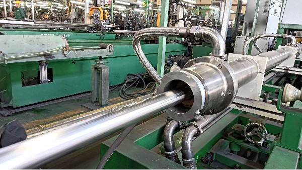 ���ѡ����������ˮ���е�U�Ͳ���ֻ��ȹ�