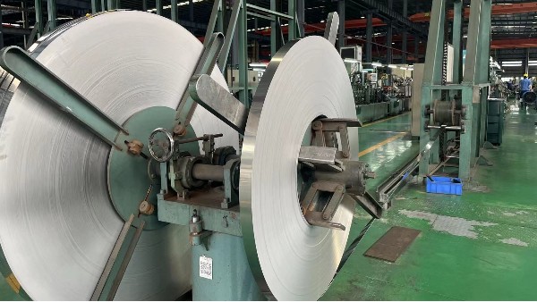 �������ܺϽ�Ԫ�ص�Ӱ������Щ