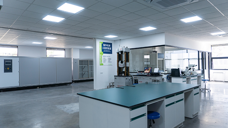 ʵ�����ڲ�