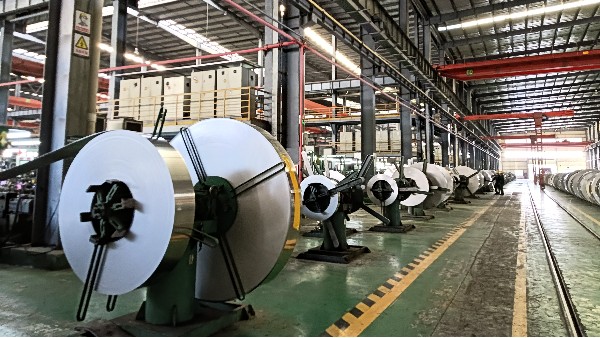 ����ֻ������ܺ��ܺ�ͭ�ܶԱ�