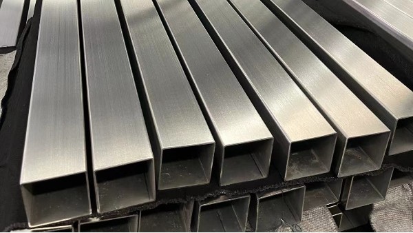 304�������Ʒ��Ϊ�α�����