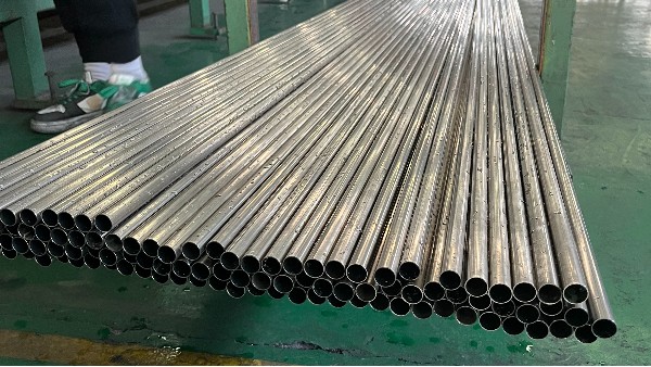 304��2205����ֹ���רҵ�����������ģ�