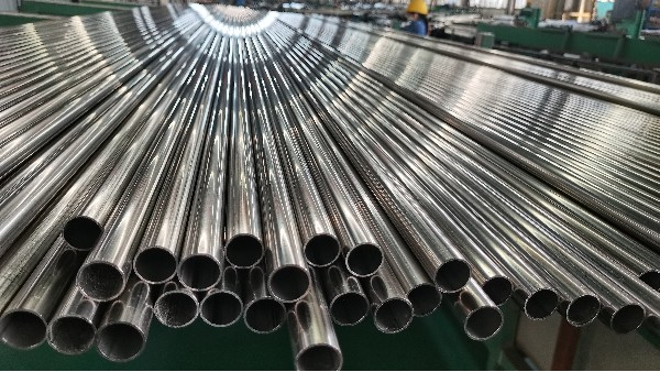 ��ʴ�����ġ��ּ���ս�����ӵ�ˮ����ѧƷ���ܲ����Ӧ����